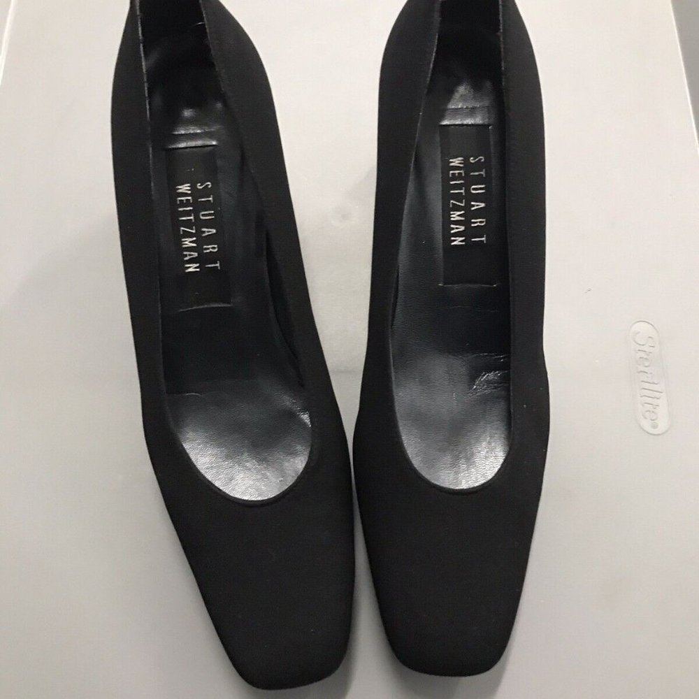 Stuart Weitzman Black Fabric Round Toe Heels - Si… - image 1